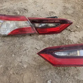 Toyota Camry 2018-2022 Fara