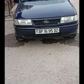 Opel Vectra 1992