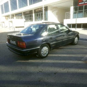 Opel Vectra 1990