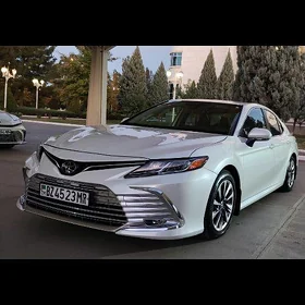 Toyota Camry 2022