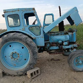 MTZ T-28 1988