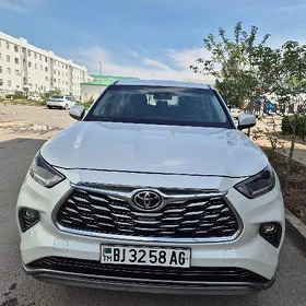Toyota Highlander 2020