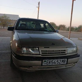 Opel Vectra 1990