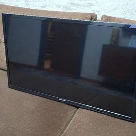 Skyworth TV 32'