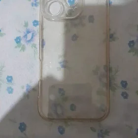 Iphone 16 pro cehol prazracnyy