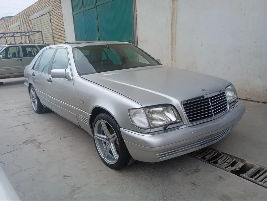 Mercedes-Benz 600-Class 1993 - 1