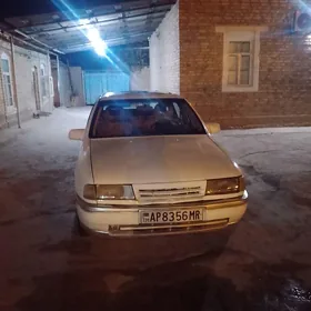Opel Vectra 1989