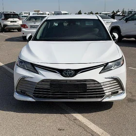 Toyota Camry 2022