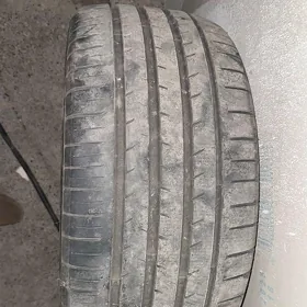 245 40 18