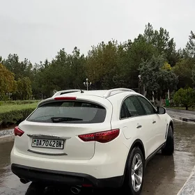 Infiniti FX 2012