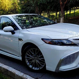 Toyota Camry 2022