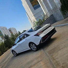 Hyundai Elantra 2026