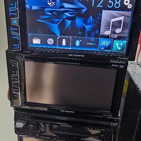 Pioneer televizor