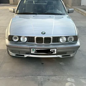 BMW 525 1992