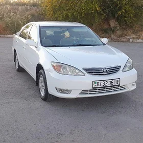 Toyota Camry 2003