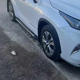 Toyota Highlander 2020