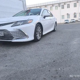 Toyota Camry 2022