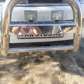 hilux duga projektor