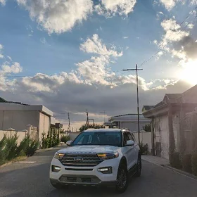 Ford Explorer 2021