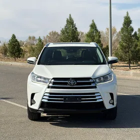 Toyota Highlander 2018