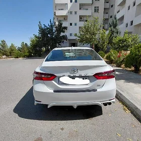 Toyota Camry 2022