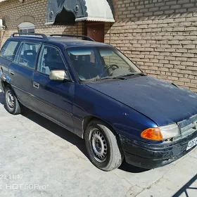 Opel Astra 1992