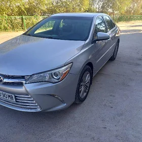 Toyota Camry 2015