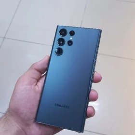 S22 ultra 12/256gb
