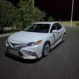 Toyota Camry 2023