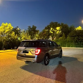 Ford Expedition 2021