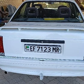 Opel Omega 1993