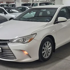 Toyota Camry 2017