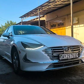 Hyundai Sonata 2021