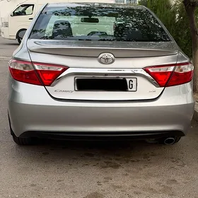 Toyota Camry 2016