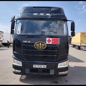 FAW J6P 2020