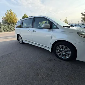 Toyota Sienna 2019