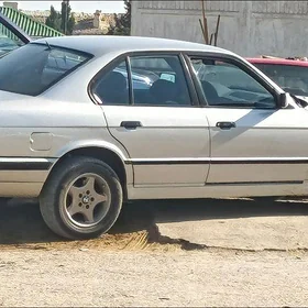 BMW 525 1992