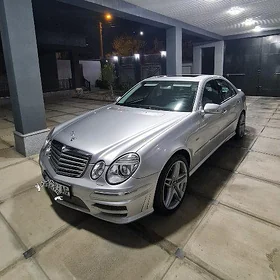 Mercedes-Benz E350 2006