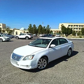 Toyota Avalon 2005