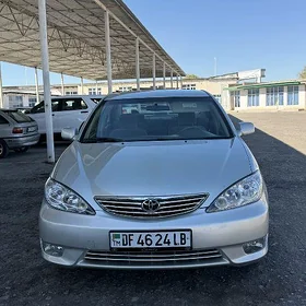 Toyota Camry 2003