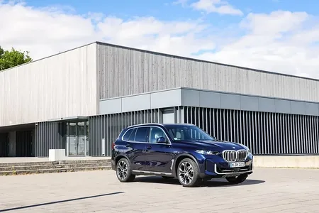 BMW выплатит сотрудникам за добровольное увольнение стоимость семи новых X5