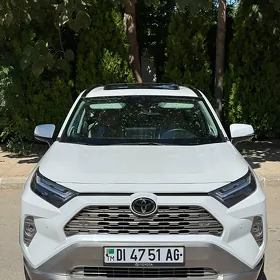 Toyota RAV4 2023