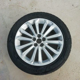 2021 corollan 17 lik diski