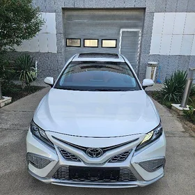 Toyota Camry 2023