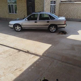Opel Vectra 1991