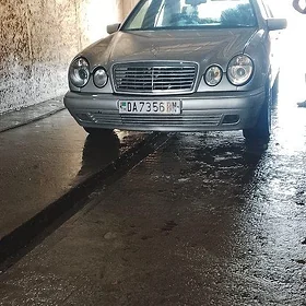 Mercedes-Benz C320 1996