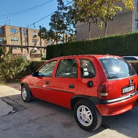 Opel Vita 1995