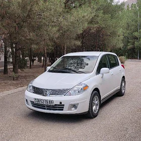 Nissan Versa 2010