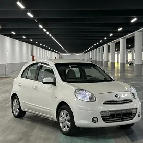 Nissan Versa 2012