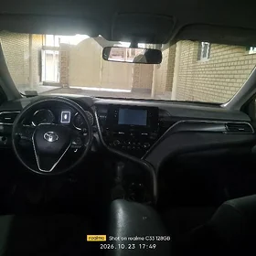 Toyota Camry 2022
